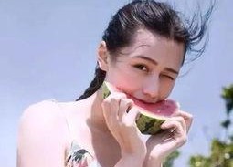 娱乐吃瓜酱头像女生,揭秘娱乐吃瓜酱头像背后的魅力女生