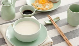 燕麦芝麻豆浆,燕麦芝麻豆浆的养生魅力