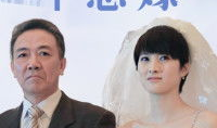 老严有女不愁嫁 电视剧,笑谈婚恋，演绎温馨家庭喜剧